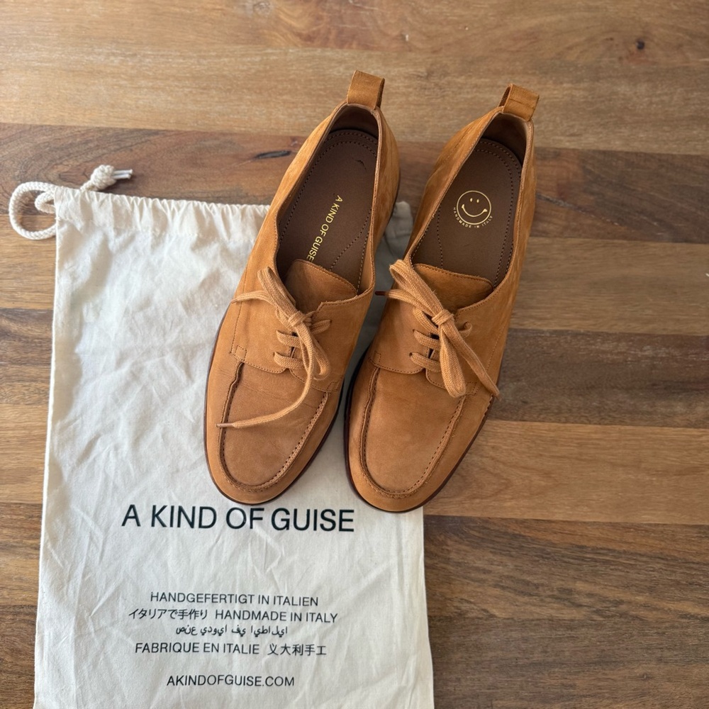 A Kind of Guise Men’s Avola Derby - New with Bag
